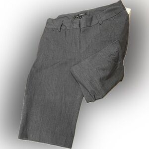 Daisy Fuentes grey dress shorts size 6